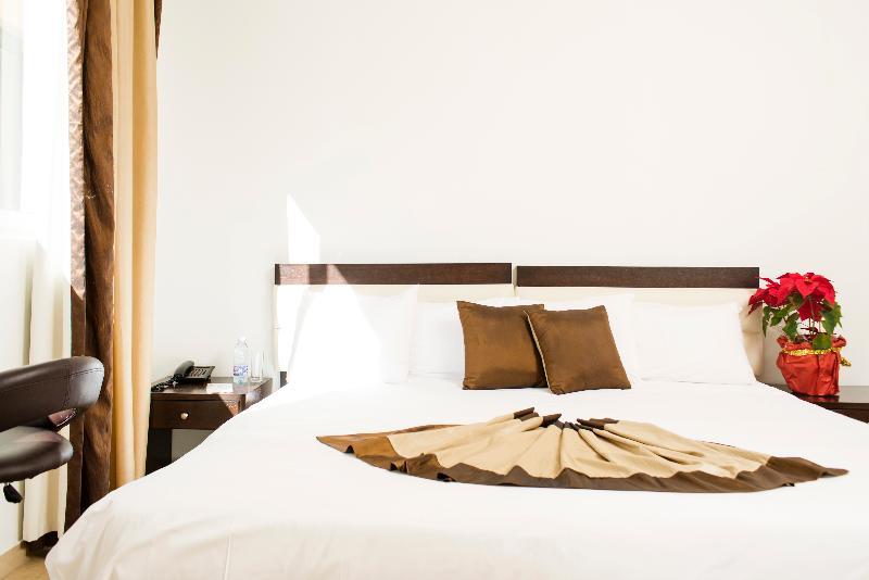 Bliss 3000 Furnished Studios Beirut Bagian luar foto