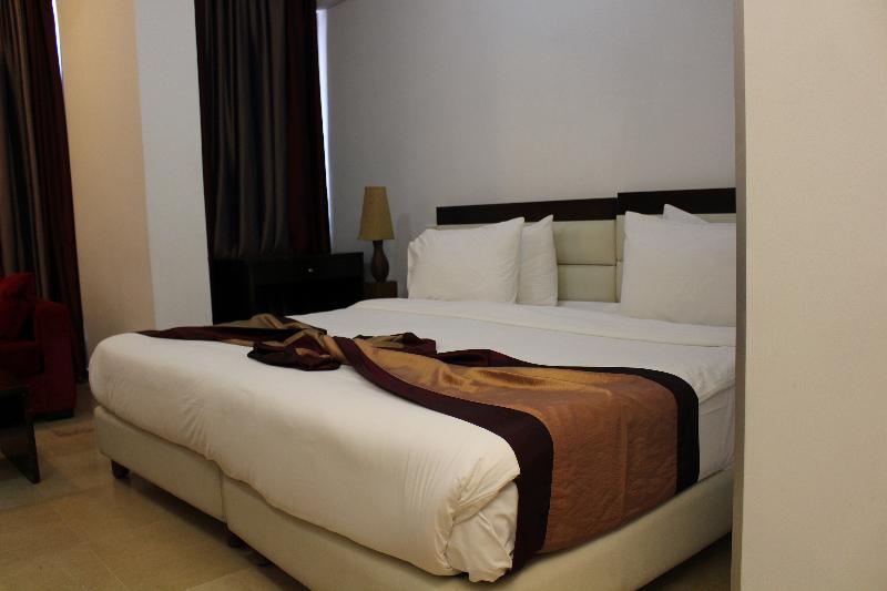 Bliss 3000 Furnished Studios Beirut Bagian luar foto