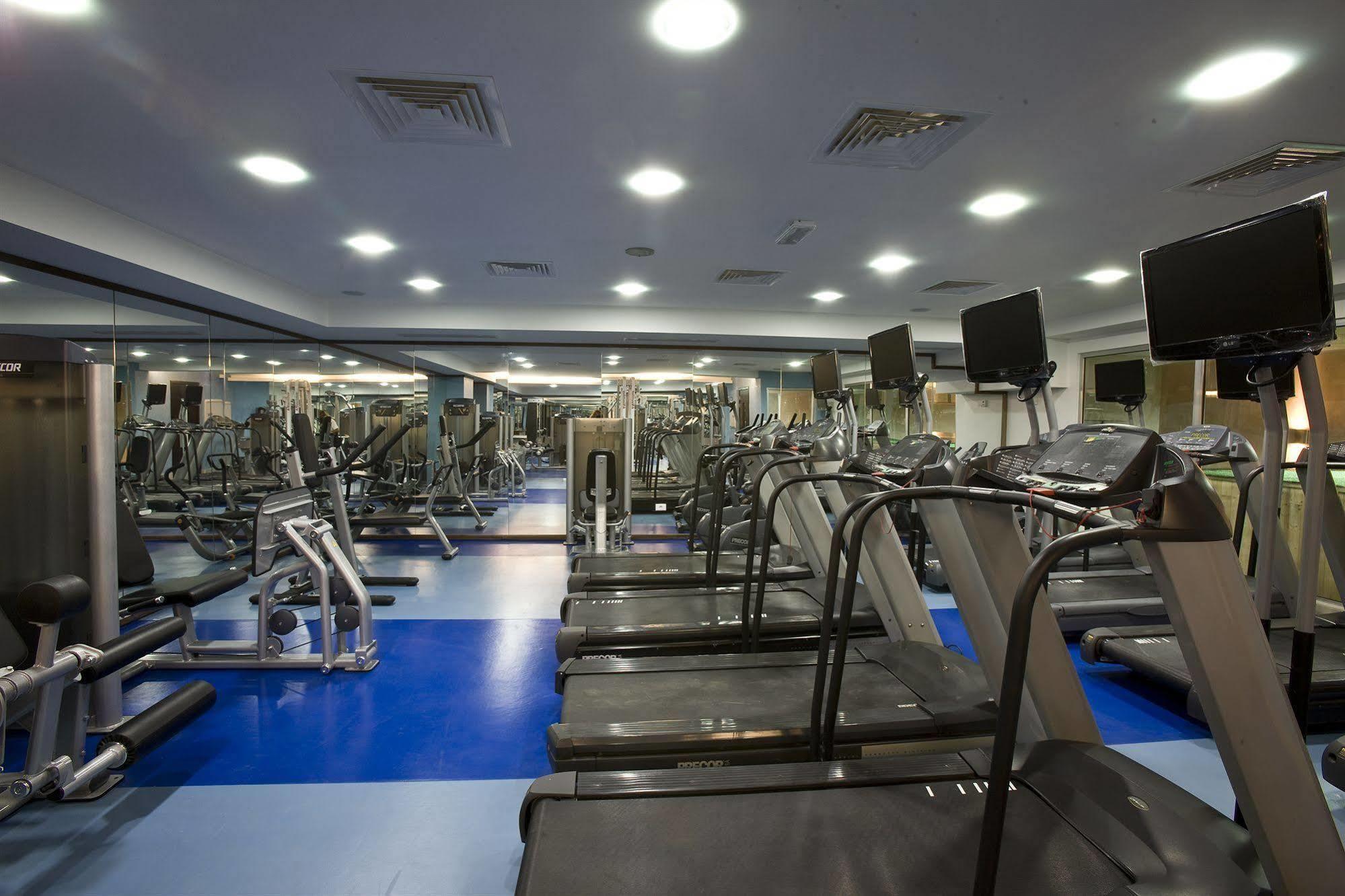 Bliss 3000 Furnished Studios Beirut Bagian luar foto